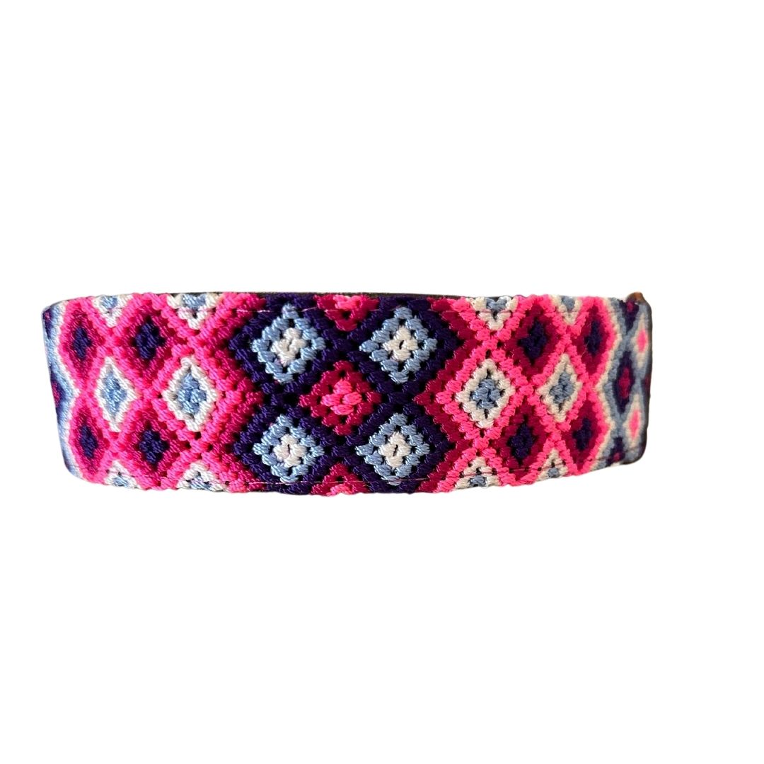 One-of-a-kind collar L(17"-21")