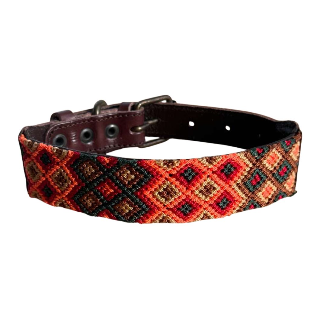 One-of-a-kind collar M(13"-17") JUNE.10