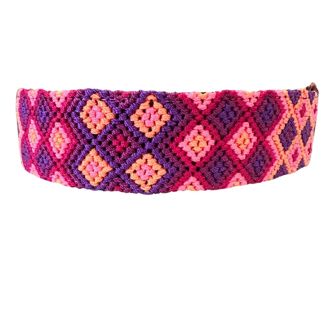 One-of-a-kind collar L(17"-21")