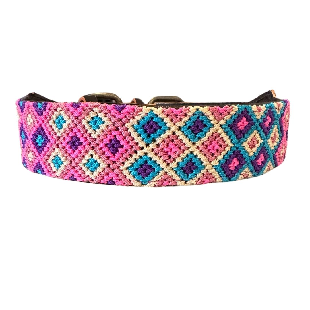 One-of-a-kind collar L(17"-21")