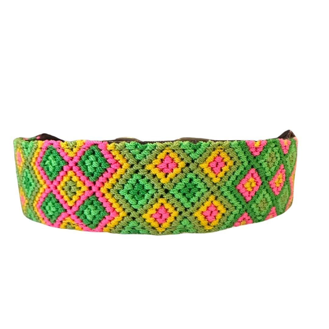 One-of-a-kind collar L(17"-21")