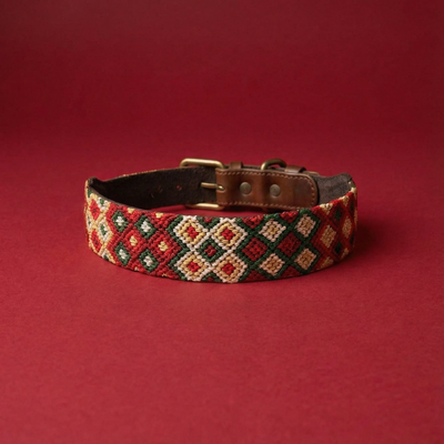 AMOR SPECIAL EDITION COLLAR: NOCHEBUENA