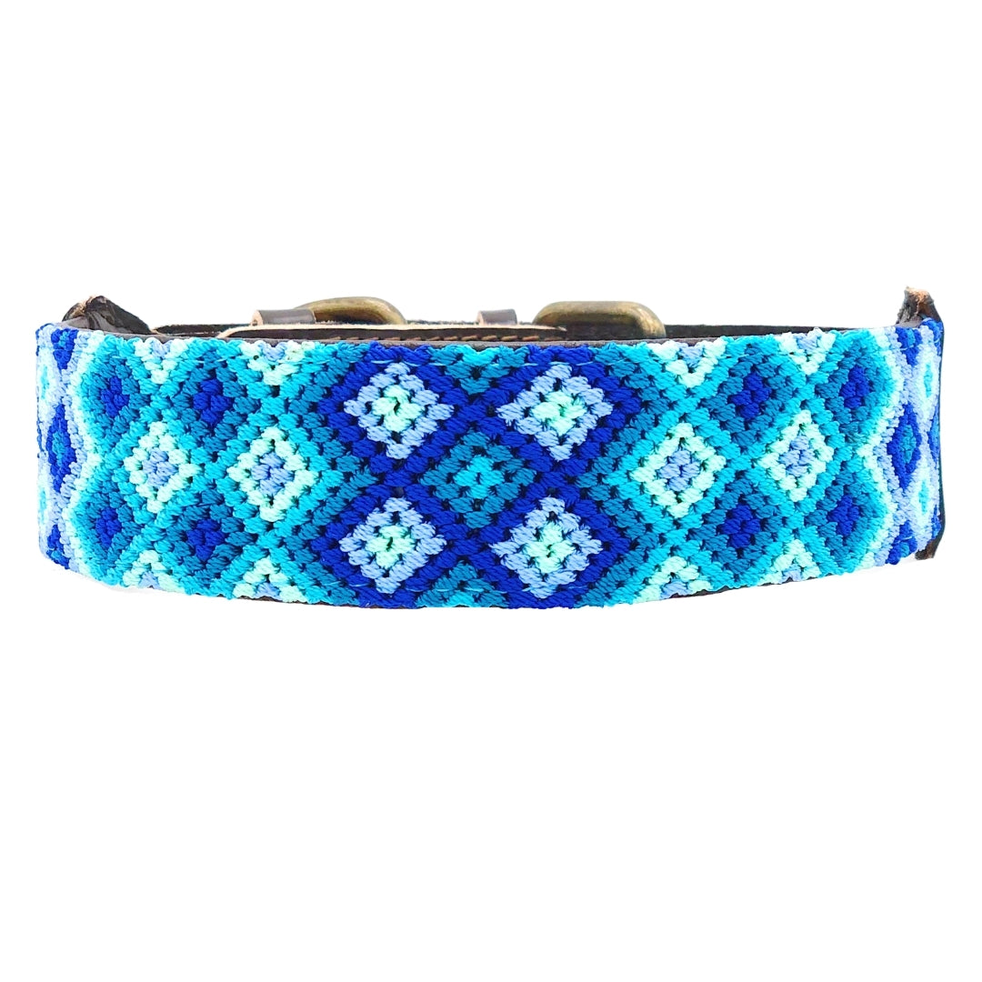 AMOR FEATURED COLLAR: CIELO